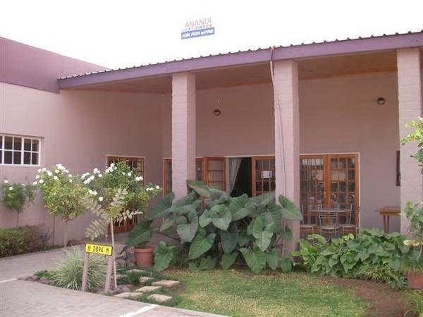 Anandi Guesthouse Mariental Exterior photo