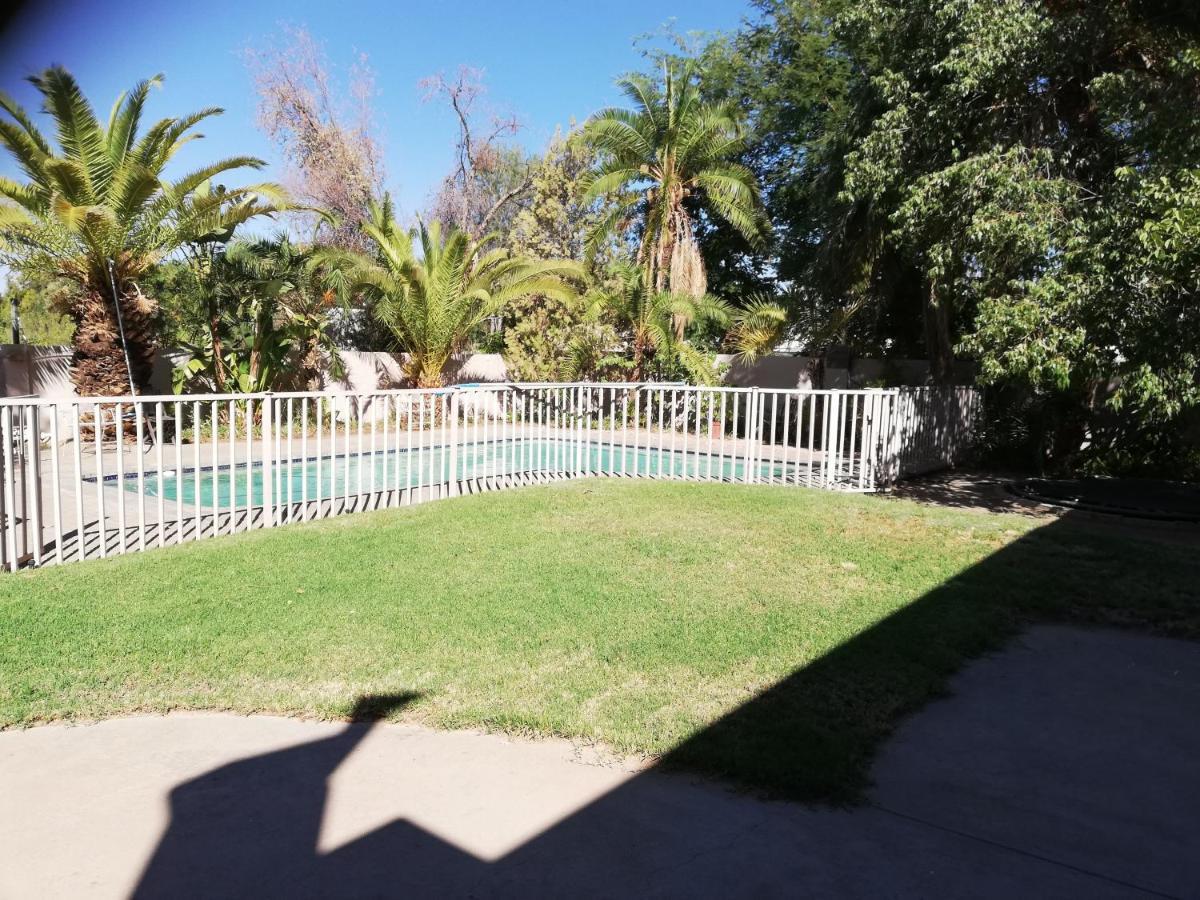 Anandi Guesthouse Mariental Exterior photo
